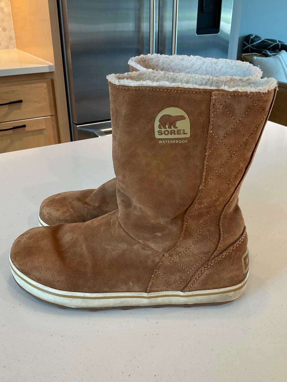 Sorel Suede Pull-On Boots, 7.5, GUC
